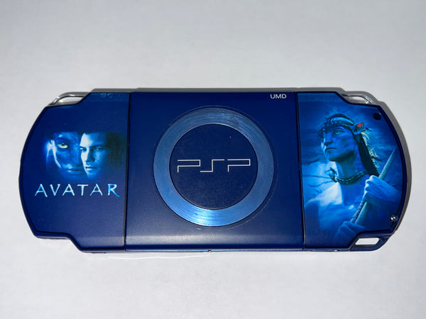 Flagermus Størrelse sikkert 64GB Sony PSP 2000 Avatar Reshell / Mint A1 / New Accessories – Resurgence  Games